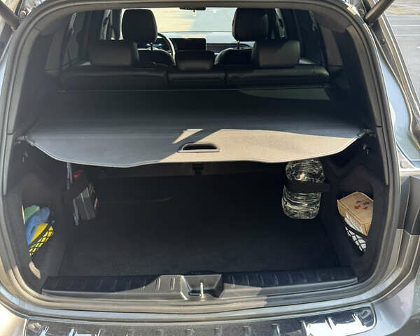 Серый Мерседес GLB-Class, объемом двигателя 1.99 л и пробегом 74 тыс. км за 27950 $, фото 8 на Automoto.ua