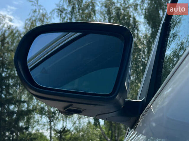 Серый Мерседес GLB-Class, объемом двигателя 2 л и пробегом 21 тыс. км за 33900 $, фото 29 на Automoto.ua