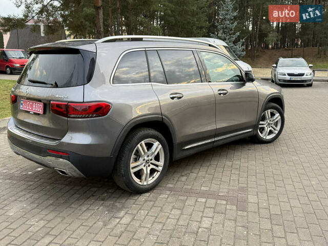 Сірий Мерседес GLB-Class, об'ємом двигуна 1.99 л та пробігом 170 тис. км за 23500 $, фото 5 на Automoto.ua