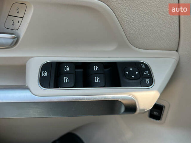 Серый Мерседес GLB-Class, объемом двигателя 2 л и пробегом 21 тыс. км за 33900 $, фото 27 на Automoto.ua