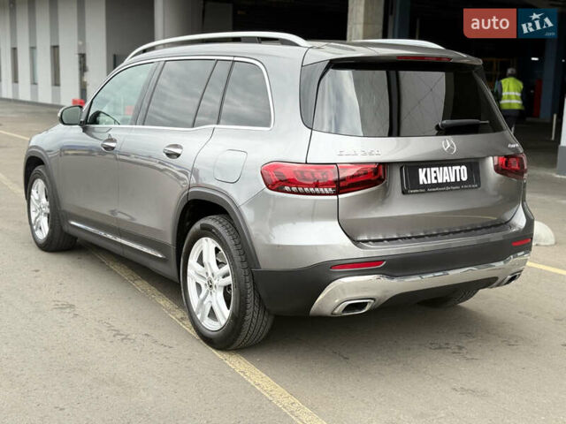 Сірий Мерседес GLB-Class, об'ємом двигуна 1.99 л та пробігом 29 тис. км за 35000 $, фото 7 на Automoto.ua
