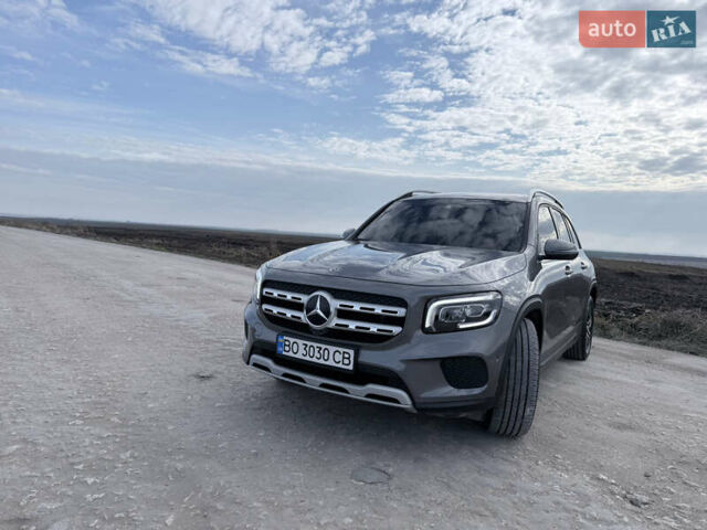 Серый Мерседес GLB-Class, объемом двигателя 1.95 л и пробегом 170 тыс. км за 30400 $, фото 6 на Automoto.ua