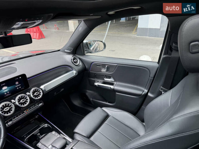 Сірий Мерседес GLB-Class, об'ємом двигуна 1.99 л та пробігом 29 тис. км за 35000 $, фото 15 на Automoto.ua