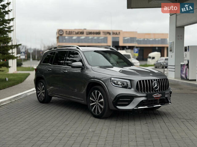 Сірий Мерседес GLB-Class, об'ємом двигуна 2 л та пробігом 32 тис. км за 37000 $, фото 1 на Automoto.ua