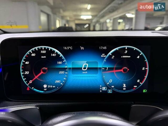 Серый Мерседес GLB-Class, объемом двигателя 1.95 л и пробегом 8 тыс. км за 55500 $, фото 58 на Automoto.ua