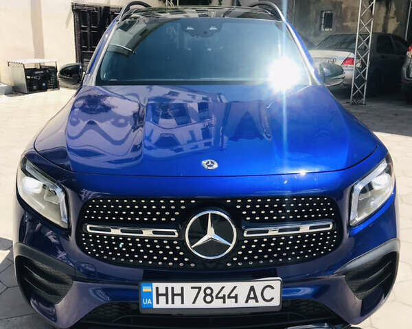 Синій Мерседес GLB-Class, об'ємом двигуна 1.99 л та пробігом 70 тис. км за 35500 $, фото 6 на Automoto.ua