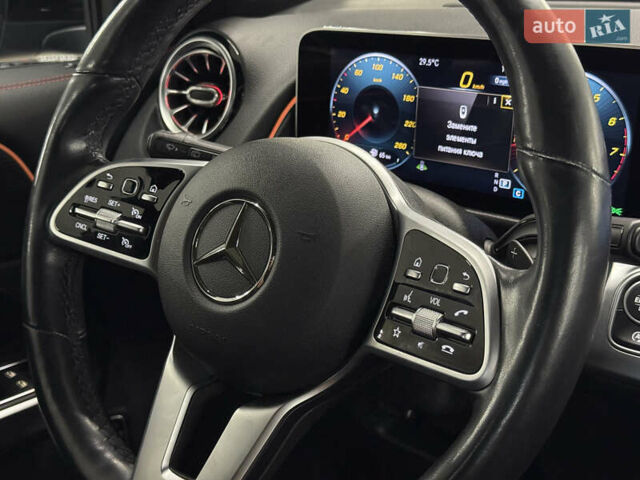 Синий Мерседес GLB-Class, объемом двигателя 1.99 л и пробегом 70 тыс. км за 35999 $, фото 27 на Automoto.ua