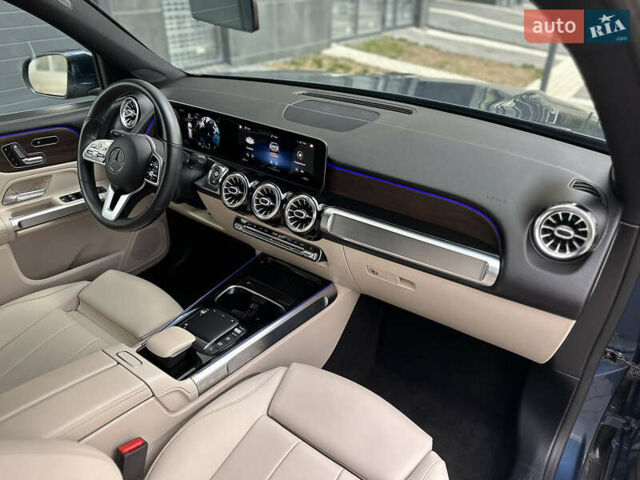 Синий Мерседес GLB-Class, объемом двигателя 1.99 л и пробегом 95 тыс. км за 29500 $, фото 61 на Automoto.ua