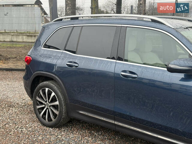 Синій Мерседес GLB-Class, об'ємом двигуна 1.99 л та пробігом 98 тис. км за 27000 $, фото 25 на Automoto.ua