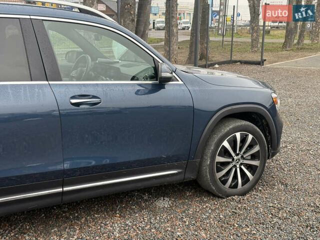 Синій Мерседес GLB-Class, об'ємом двигуна 1.99 л та пробігом 98 тис. км за 27000 $, фото 24 на Automoto.ua