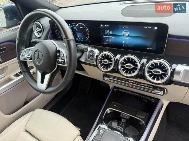 Синій Мерседес GLB-Class, об'ємом двигуна 1.99 л та пробігом 98 тис. км за 27000 $, фото 70 на Automoto.ua