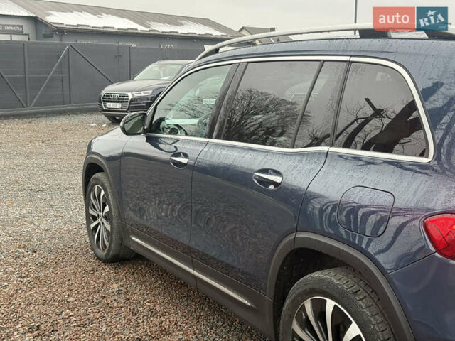 Синій Мерседес GLB-Class, об'ємом двигуна 1.99 л та пробігом 98 тис. км за 27000 $, фото 10 на Automoto.ua