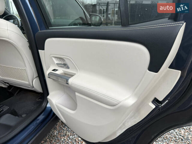 Синій Мерседес GLB-Class, об'ємом двигуна 1.99 л та пробігом 98 тис. км за 27000 $, фото 61 на Automoto.ua