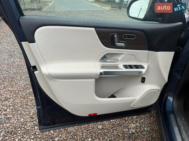 Синій Мерседес GLB-Class, об'ємом двигуна 1.99 л та пробігом 98 тис. км за 27000 $, фото 32 на Automoto.ua