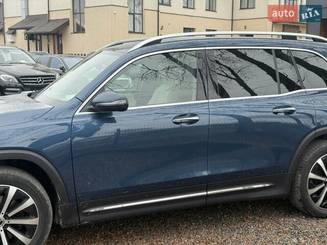 Синій Мерседес GLB-Class, об'ємом двигуна 1.99 л та пробігом 98 тис. км за 27000 $, фото 6 на Automoto.ua
