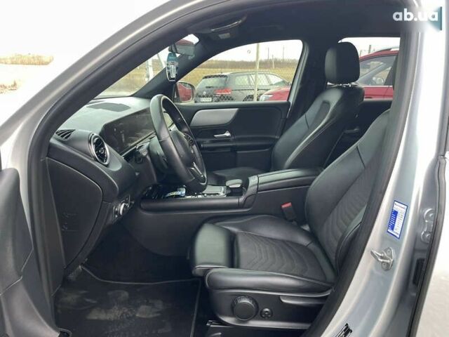 Мерседес GLB, объемом двигателя 2 л и пробегом 195 тыс. км за 27900 $, фото 6 на Automoto.ua