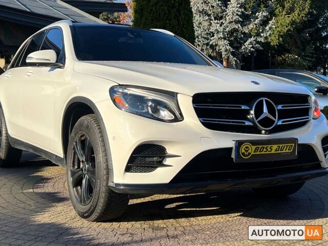 Белый Мерседес GLC 300, объемом двигателя 2 л и пробегом 182 тыс. км за 23600 $, фото 8 на Automoto.ua