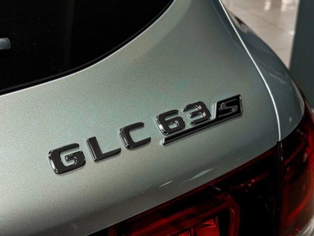 Серый Мерседес GLC 43, объемом двигателя 3 л и пробегом 70 тыс. км за 41000 $, фото 13 на Automoto.ua