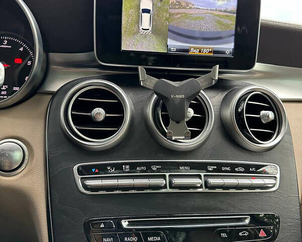 Белый Мерседес ГЛЦ-Класс, объемом двигателя 2.2 л и пробегом 144 тыс. км за 28000 $, фото 30 на Automoto.ua