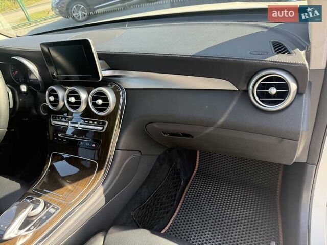 Білий Мерседес ГЛЦ-Клас, об'ємом двигуна 2.14 л та пробігом 186 тис. км за 25800 $, фото 15 на Automoto.ua