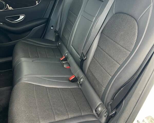 Белый Мерседес ГЛЦ-Класс, объемом двигателя 2.14 л и пробегом 135 тыс. км за 27500 $, фото 14 на Automoto.ua