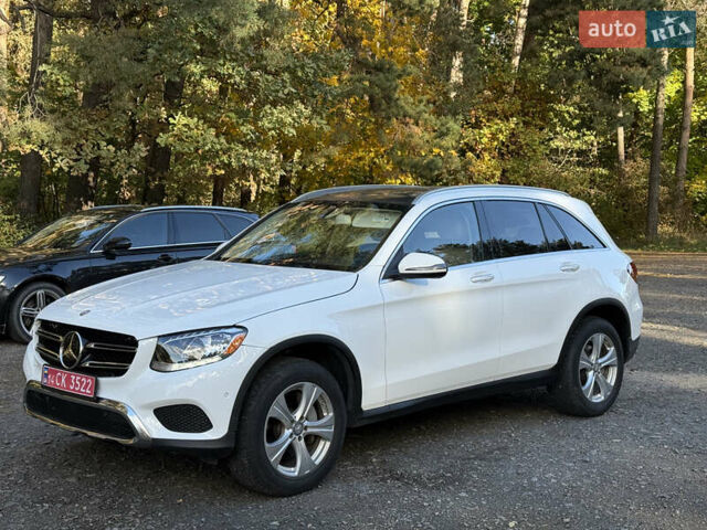 Мерседес ГЛЦ-Класс 2016 в Владимир-Волынский на Automoto.ua Белый Мерседес ГЛЦ-Класс, объемом двигателя 2 л и пробегом 162 тыс. км за 19999 $, фото 6 на Automoto.ua