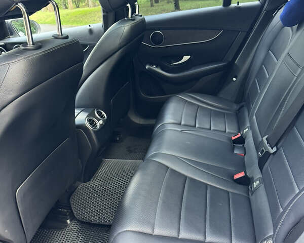 Белый Мерседес ГЛЦ-Класс, объемом двигателя 1.99 л и пробегом 255 тыс. км за 21900 $, фото 10 на Automoto.ua