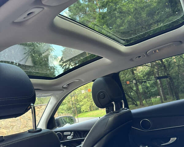 Белый Мерседес ГЛЦ-Класс, объемом двигателя 1.99 л и пробегом 260 тыс. км за 18500 $, фото 11 на Automoto.ua