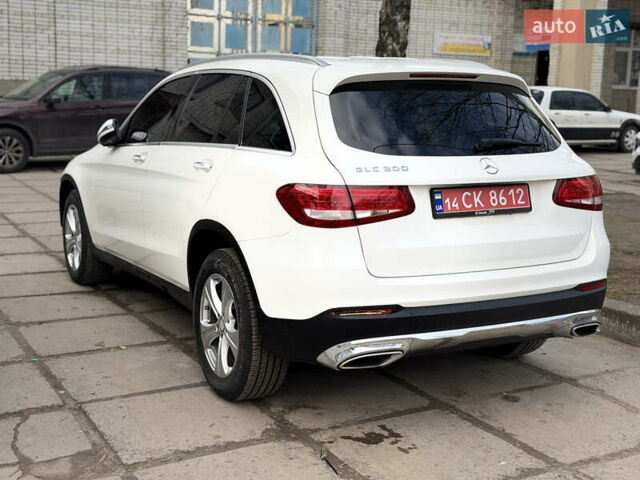 Белый Мерседес ГЛЦ-Класс, объемом двигателя 1.99 л и пробегом 179 тыс. км за 17000 $, фото 4 на Automoto.ua