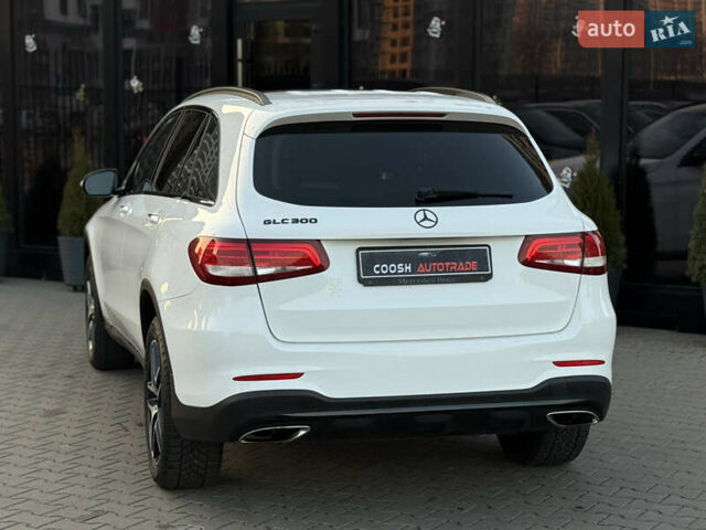 Белый Мерседес ГЛЦ-Класс, объемом двигателя 1.99 л и пробегом 262 тыс. км за 18000 $, фото 6 на Automoto.ua
