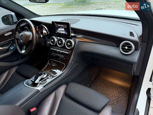 Белый Мерседес ГЛЦ-Класс, объемом двигателя 2.2 л и пробегом 130 тыс. км за 26750 $, фото 67 на Automoto.ua
