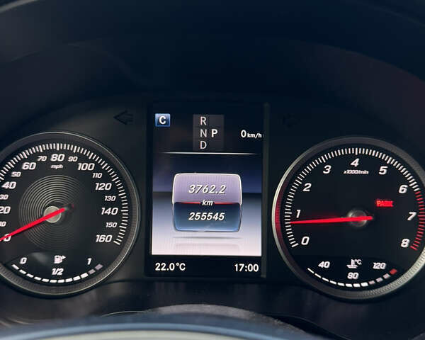 Белый Мерседес ГЛЦ-Класс, объемом двигателя 1.99 л и пробегом 255 тыс. км за 21900 $, фото 17 на Automoto.ua