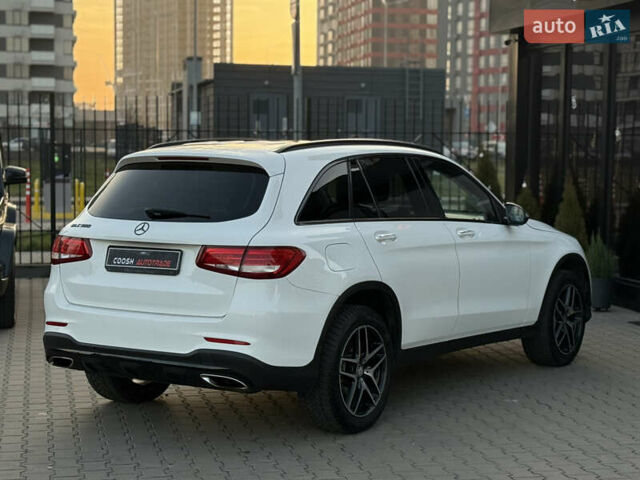 Белый Мерседес ГЛЦ-Класс, объемом двигателя 1.99 л и пробегом 262 тыс. км за 18000 $, фото 10 на Automoto.ua
