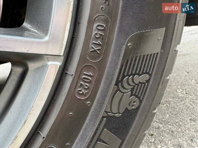 Мерседес ГЛЦ-Класс 2017 в Киеве на Automoto.ua Белый Мерседес ГЛЦ-Класс, объемом двигателя 2.14 л и пробегом 98 тыс. км за 39500 $, фото 28 на Automoto.ua