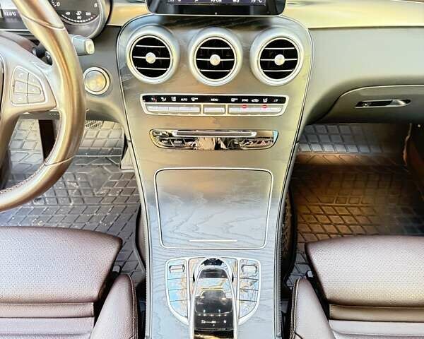 Білий Мерседес ГЛЦ-Клас, об'ємом двигуна 2.14 л та пробігом 164 тис. км за 25500 $, фото 15 на Automoto.ua