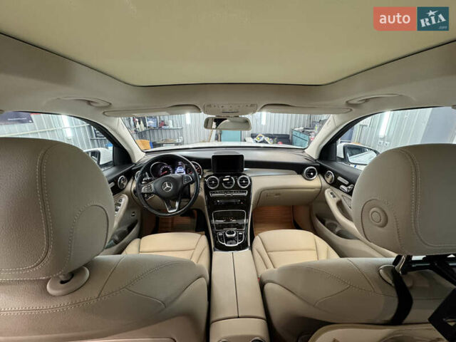 Білий Мерседес ГЛЦ-Клас, об'ємом двигуна 1.99 л та пробігом 93 тис. км за 27400 $, фото 13 на Automoto.ua