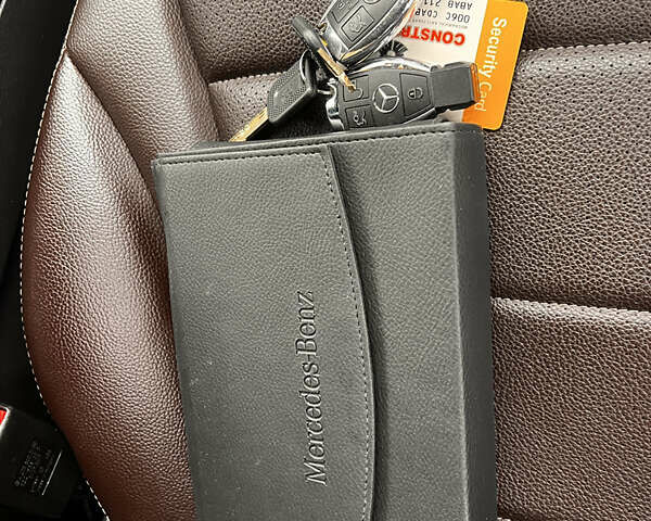 Білий Мерседес ГЛЦ-Клас, об'ємом двигуна 2.2 л та пробігом 33 тис. км за 39000 $, фото 30 на Automoto.ua