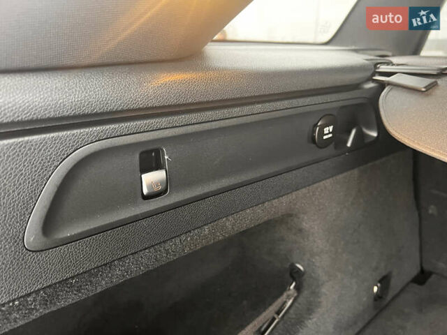 Білий Мерседес ГЛЦ-Клас, об'ємом двигуна 2.2 л та пробігом 33 тис. км за 39000 $, фото 9 на Automoto.ua