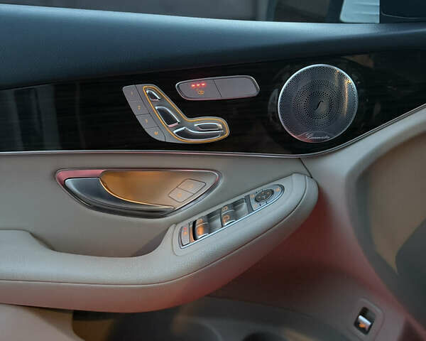 Белый Мерседес ГЛЦ-Класс, объемом двигателя 1.99 л и пробегом 119 тыс. км за 32000 $, фото 20 на Automoto.ua