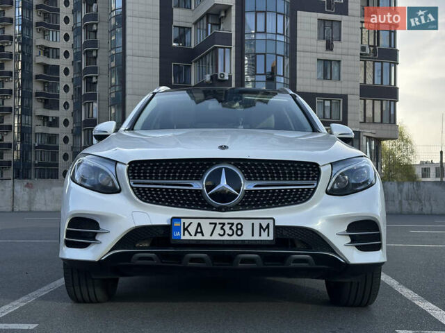 Белый Мерседес ГЛЦ-Класс, объемом двигателя 1.99 л и пробегом 157 тыс. км за 28200 $, фото 8 на Automoto.ua