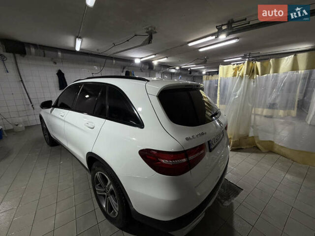 Білий Мерседес ГЛЦ-Клас, об'ємом двигуна 2.14 л та пробігом 171 тис. км за 25500 $, фото 5 на Automoto.ua