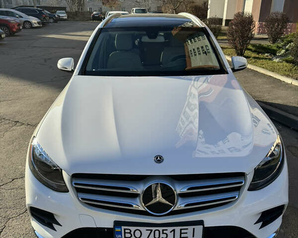 Білий Мерседес ГЛЦ-Клас, об'ємом двигуна 1.99 л та пробігом 93 тис. км за 27400 $, фото 6 на Automoto.ua