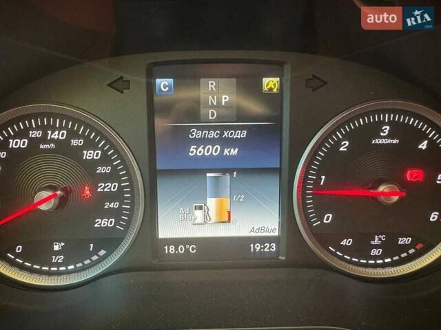 Білий Мерседес ГЛЦ-Клас, об'ємом двигуна 2.1 л та пробігом 181 тис. км за 39500 $, фото 6 на Automoto.ua