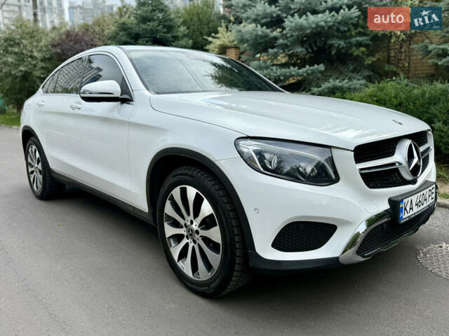 Мерседес ГЛЦ-Класс 2017 в Киеве на Automoto.ua Белый Мерседес ГЛЦ-Класс, объемом двигателя 2.14 л и пробегом 91 тыс. км за 38999 $, фото 1 на Automoto.ua