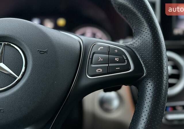 Мерседес ГЛЦ-Класс 2017 в Киеве на Automoto.ua Белый Мерседес ГЛЦ-Класс, объемом двигателя 2.14 л и пробегом 57 тыс. км за 36999 $, фото 32 на Automoto.ua