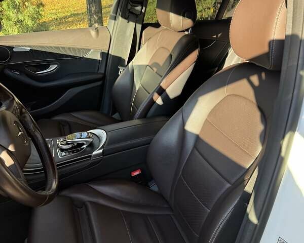 Білий Мерседес ГЛЦ-Клас, об'ємом двигуна 2.14 л та пробігом 164 тис. км за 25500 $, фото 12 на Automoto.ua