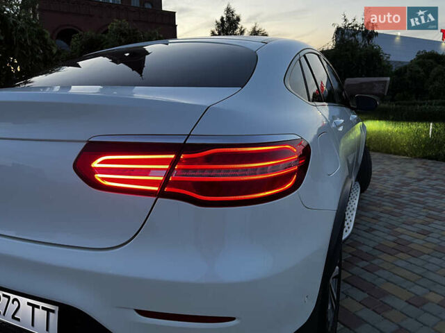 Белый Мерседес ГЛЦ-Класс, объемом двигателя 1.99 л и пробегом 68 тыс. км за 35800 $, фото 16 на Automoto.ua