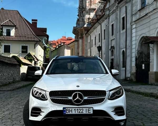 Белый Мерседес ГЛЦ-Класс, объемом двигателя 1.99 л и пробегом 111 тыс. км за 28900 $, фото 14 на Automoto.ua