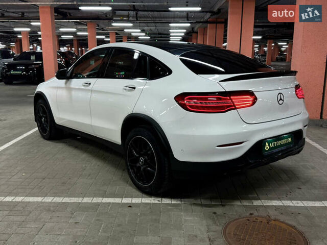 Белый Мерседес ГЛЦ-Класс, объемом двигателя 2 л и пробегом 153 тыс. км за 39999 $, фото 5 на Automoto.ua