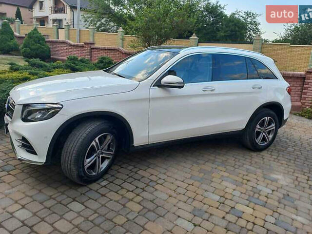 Білий Мерседес ГЛЦ-Клас, об'ємом двигуна 1.99 л та пробігом 103 тис. км за 26400 $, фото 1 на Automoto.ua